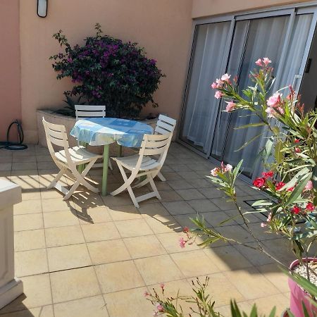 Logement Calme Proche Mer, 4 Personnes, St Aygulf Fréjus Exteriör bild