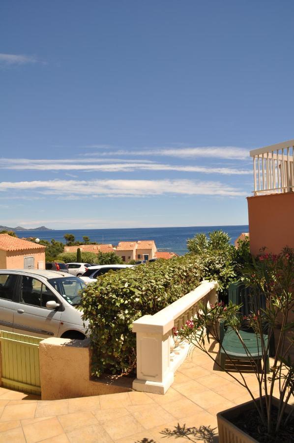 Logement Calme Proche Mer, 4 Personnes, St Aygulf Fréjus Exteriör bild