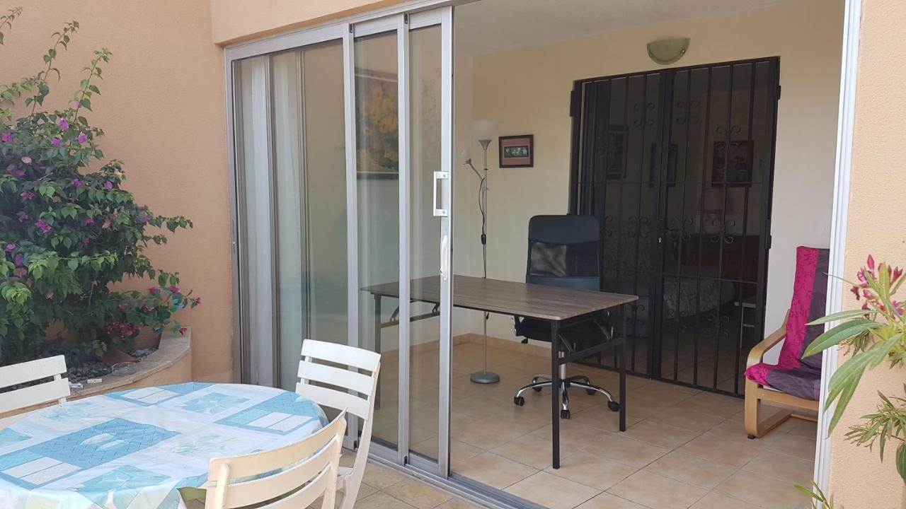 Logement Calme Proche Mer, 4 Personnes, St Aygulf Fréjus Exteriör bild